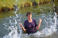 &quot;Tarp vandens purslų&quot; Eugenija Šeinauskienė